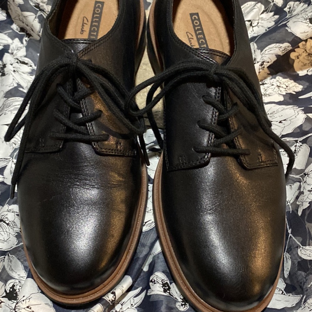 CLARKS Collection Raisie Bloom shoes - Excellent Condition